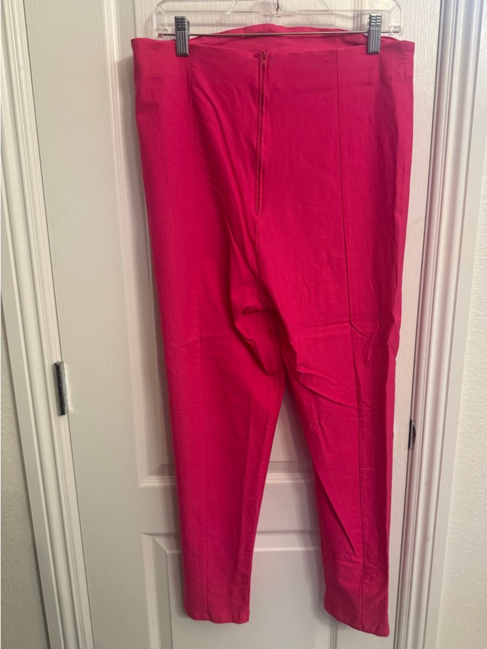 Pinup Girl Clothing x Laura Byrnes HOT PINK Stretch cigarette pants - Picture 2 of 3